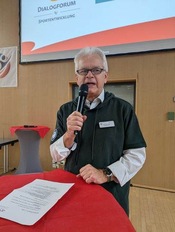 Begrüßung mit Ralf Rainer Klatt